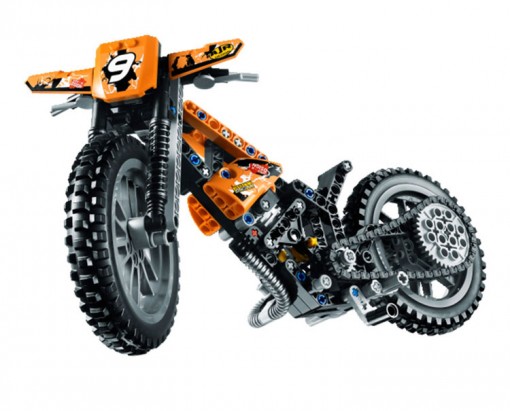 lego-technic-42007-a